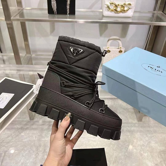 Женские дутики Prada Monolith - Black