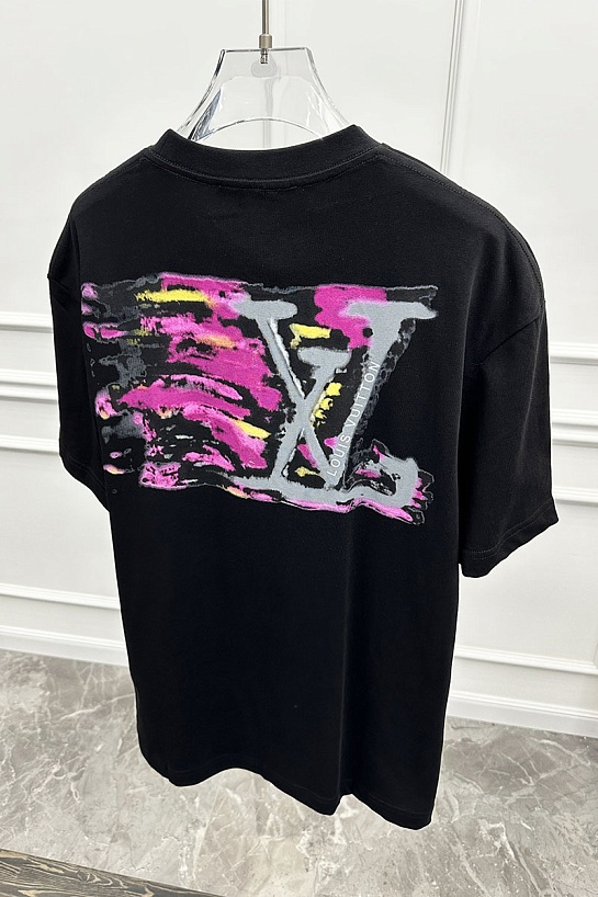 Чёрная оверсайз футболка Louis Vuitton logo print