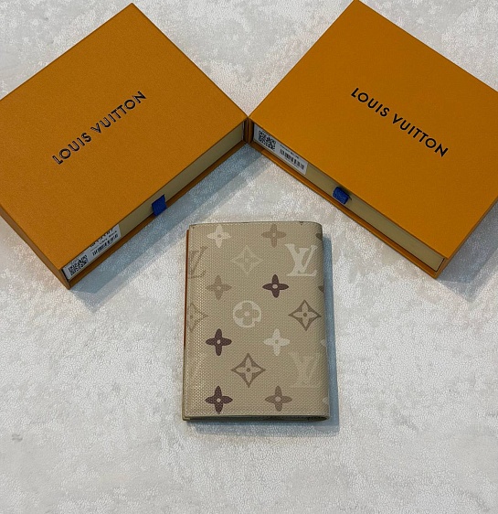 Кожаная обложка для паспорта Louis Vuitton Sand Beige premium 14x10x2.5 см