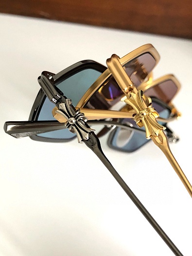 Солнцезащитные очки Chrome Hearts Datass   