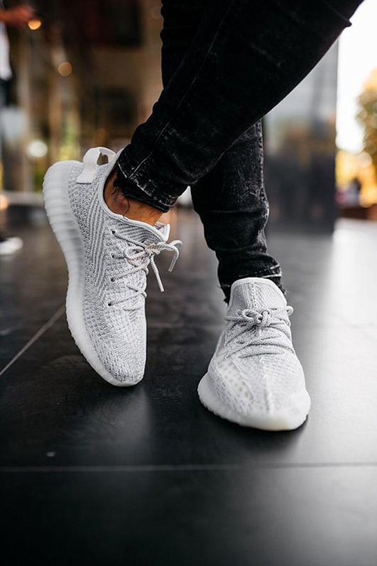 Кроссовки Adidas Yeezy Boost 350 V2 “Static” Premium