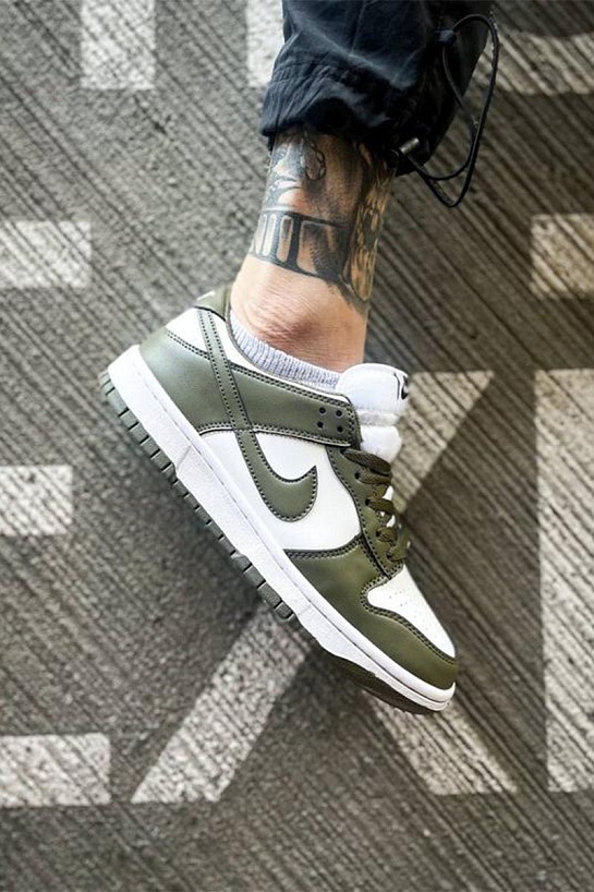 Кроссовки Nike SB Dunk Low "Medium Olive"