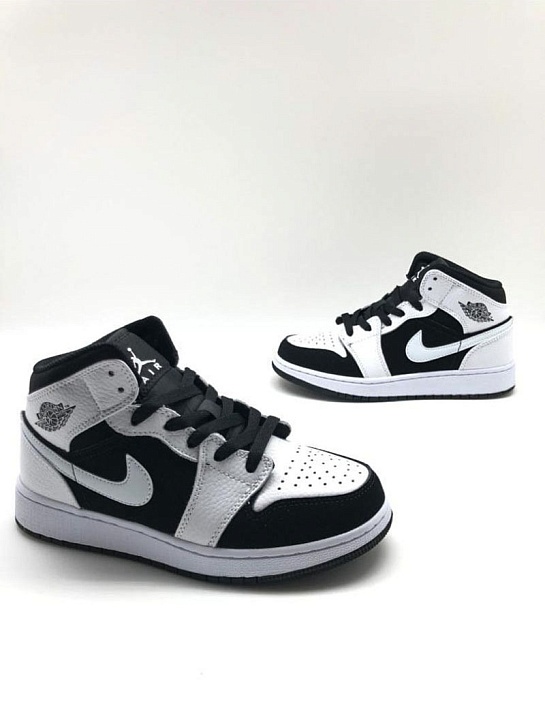 Женские кроссовки Nike Dunk High -  White / Black