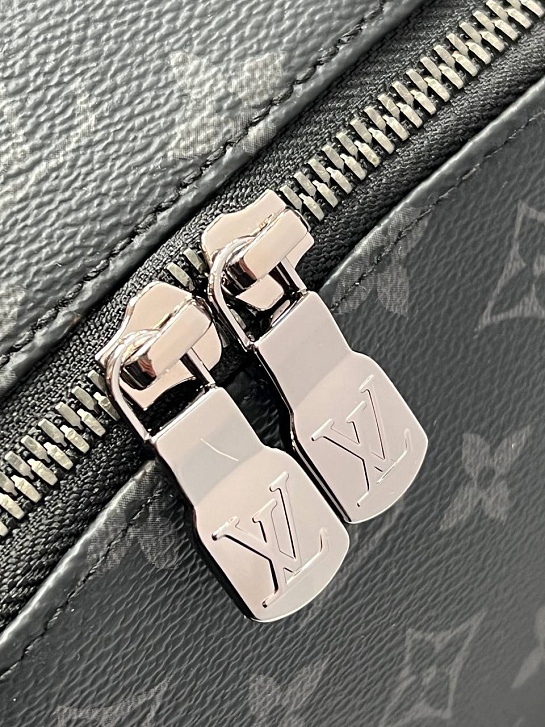Рюкзак Louis Vuitton Discovery Monogram Eclipse Premium 37x40x20 см