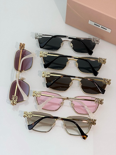 Солнцезащитные очки MIU MIU   