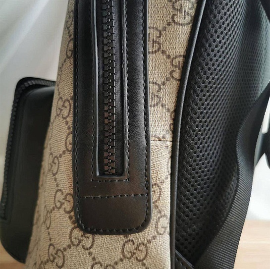 Кожаный рюкзак Gucci GG Supreme 31.5x41x14.5 см