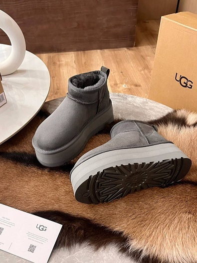Женские ботинки UGG Classic Ultra Mini Platform - Grey   