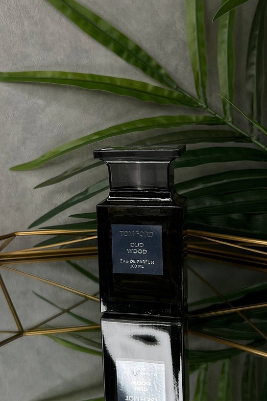 Парфюмерная вода Tom Ford Oud Wood (100 мл)