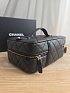 Кожаная косметичка Chanel 20x14 см