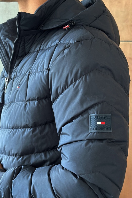 Куртка синего цвета Tommy Hilfiger logo-patch