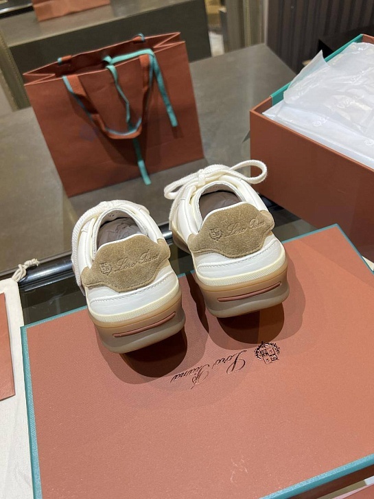 Женские замшевые кроссовки Loro Piana Premium - White