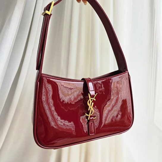 Женская лакированная сумка Yves Saint Laurent le 5 a 7 25x16 см - Burgundy