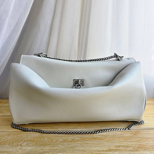 Кожаная сумка Balenciaga Rodeo 34x19 см   