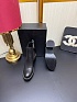 Женские кожаные сапоги Chanel