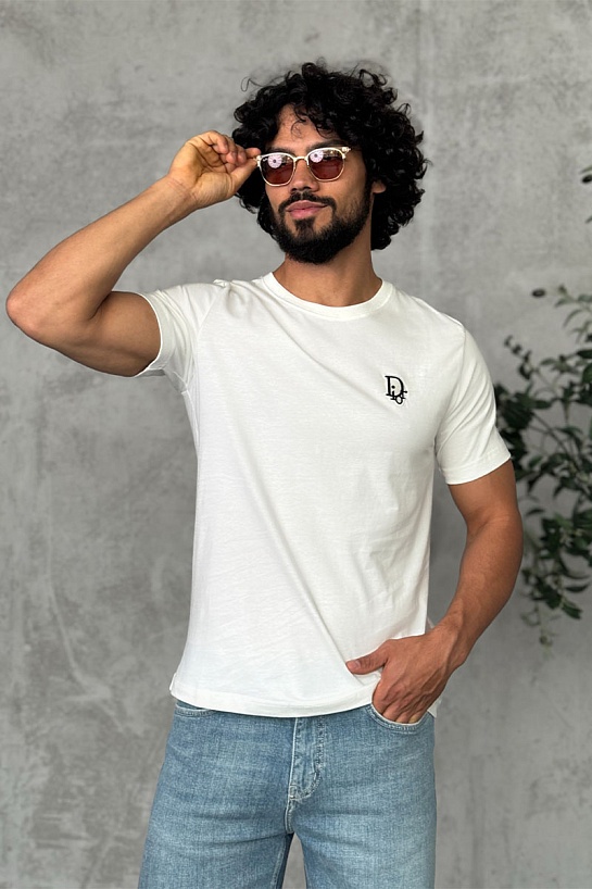 Белая мужская футболка Dior embroidered logo