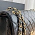 Кожаная чёрная сумка Chanel 30x18 см