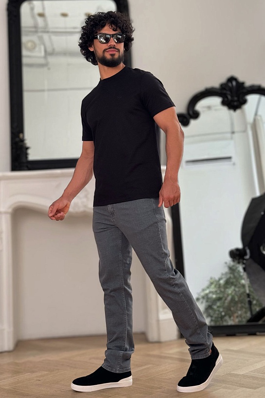 Мужские серые джинсы Hugo Boss