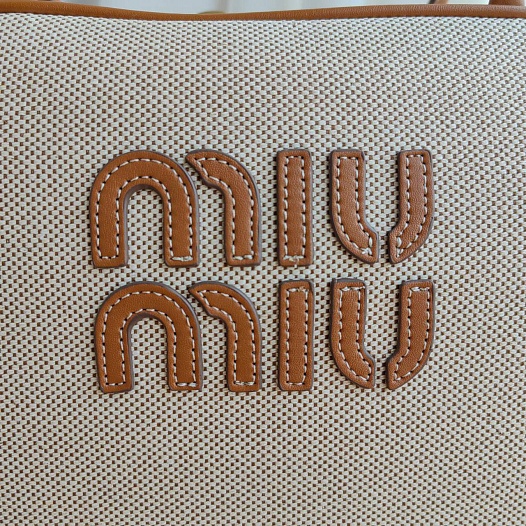 Женская сумка MIU MIU 33x20 см   