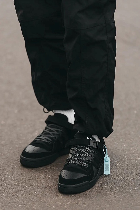 Кроссовки Bad Bunny x Adidas Forum Low - Black