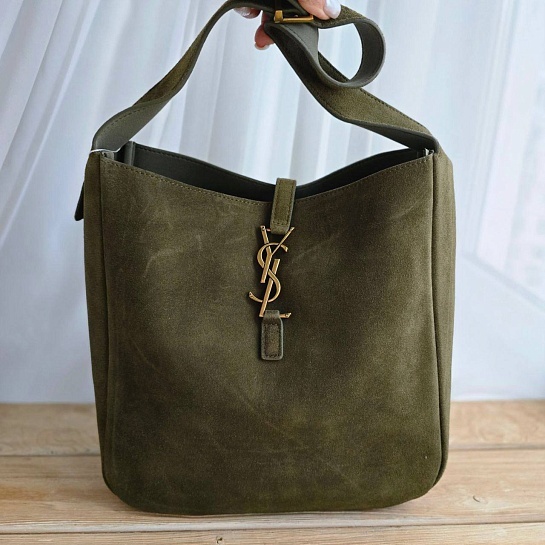 Женская зелёная замшевая сумка Yves Saint Laurent 37x29 см