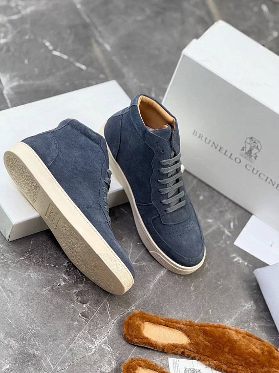 Замшевые кроссовки с меховой стелькой Brunello Cucinelli