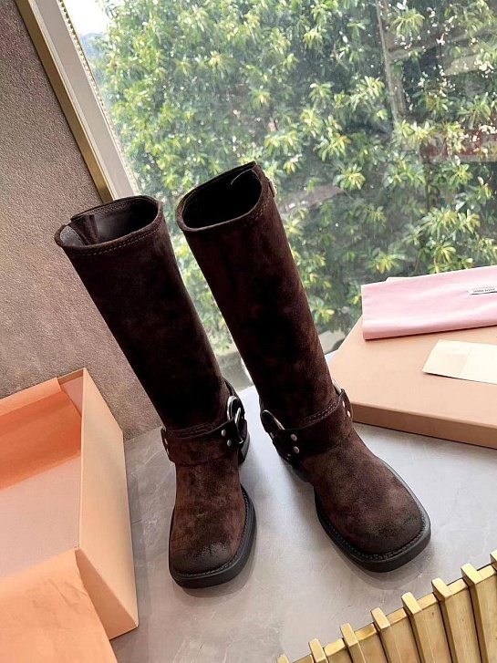 Женские замшевые сапоги MIU MIU Ankle Premium