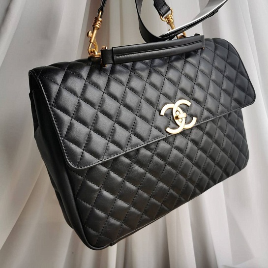 Кожаная сумка Chanel 36x25 см
