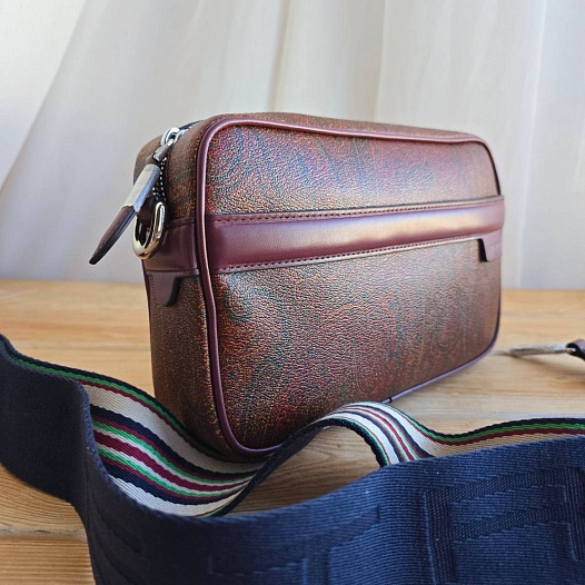 Кожаная сумка Etro с узором пейсли 23x14 см   