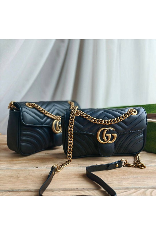 Кожаная сумка Gucci GG Marmont Medium 23x13 см