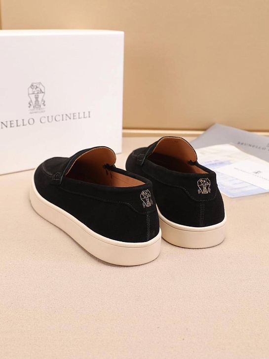 Мужские замшевые лоферы Brunello Cucinelli