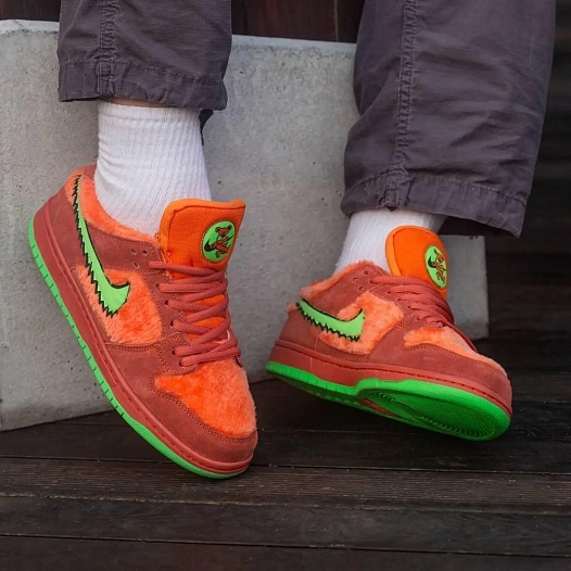 Кроссовки Grateful Dead x Nike SB Dunk Low "Orange Bear"   