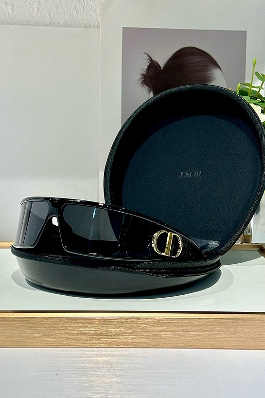 Солнцезащитные очки Dior Very