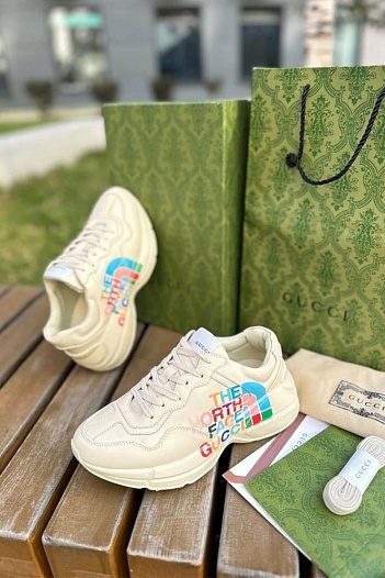 Женские кожаные кроссовки The North Face x Gucci Rhyton - Beige   