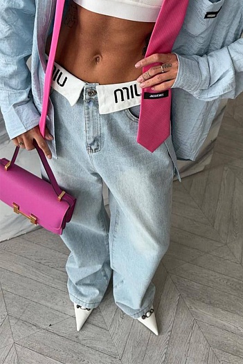 Женские джинсы MIU MIU синего цвета   