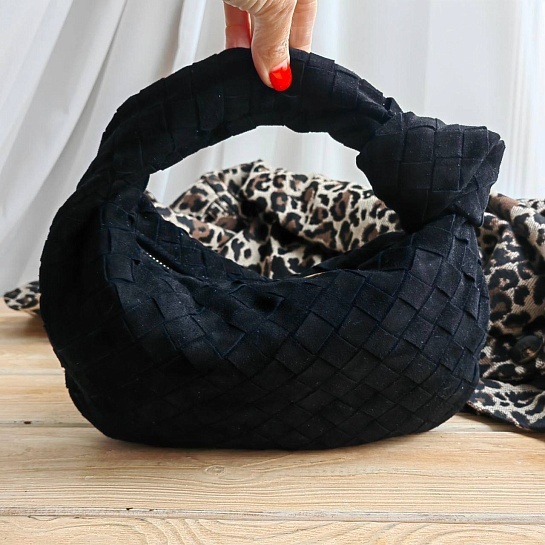 Женская замшевая сумка  Bottega Veneta Jodie Teen Intrecciato 35x23 см (5 расцветок)