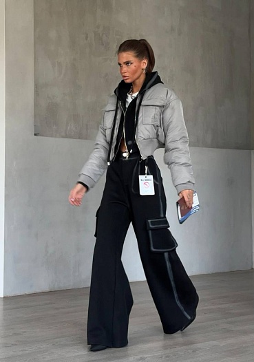 Женский бомбер Max Mara серого цвета   