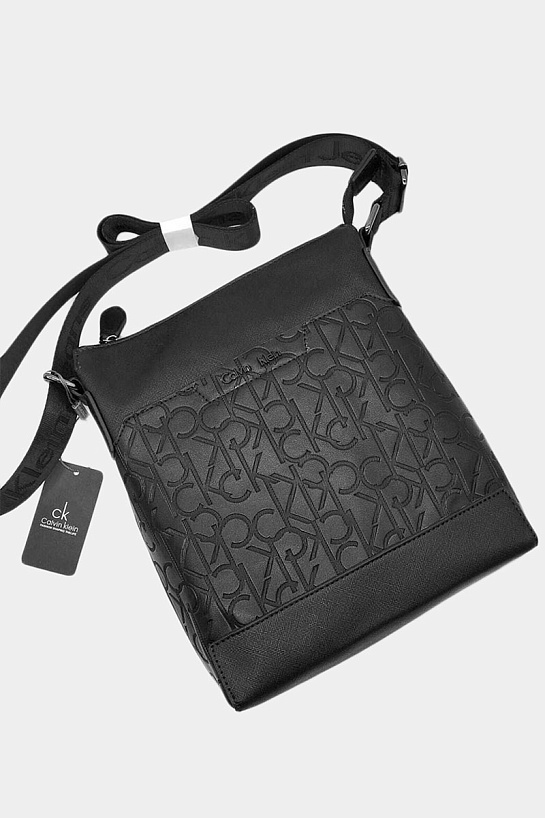 Мужская фирменная сумка Calvin Klein чёрного цвета