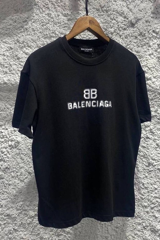 Чёрная оверсайз футболка Balenciaga Pixel