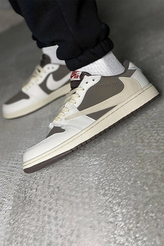Кроссовки Travis Scott x Nike Air Jordan 1 Low "Reverse Mocha"