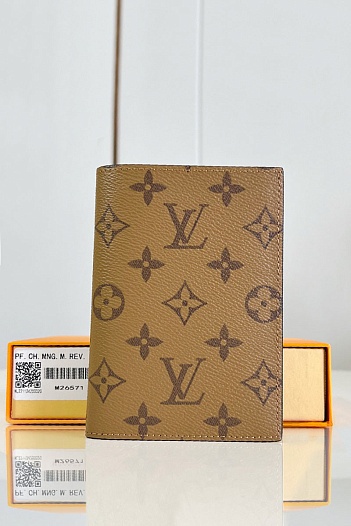 Кожаная обложка для паспорта Louis Vuitton Premium 14x9.5x2.5 см   