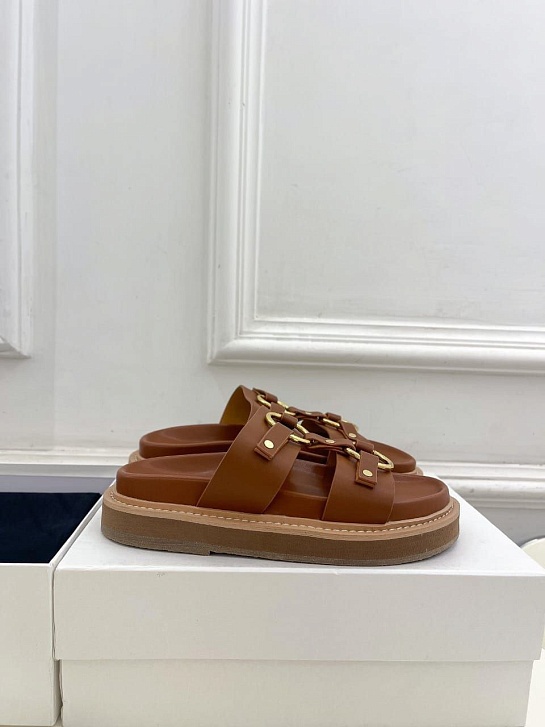 Женские кожаные шлёпанцы Celine Tippi - Chestnut