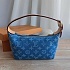 Женская сумка-хобо Louis Vuitton Hills Pochette 22x11 см