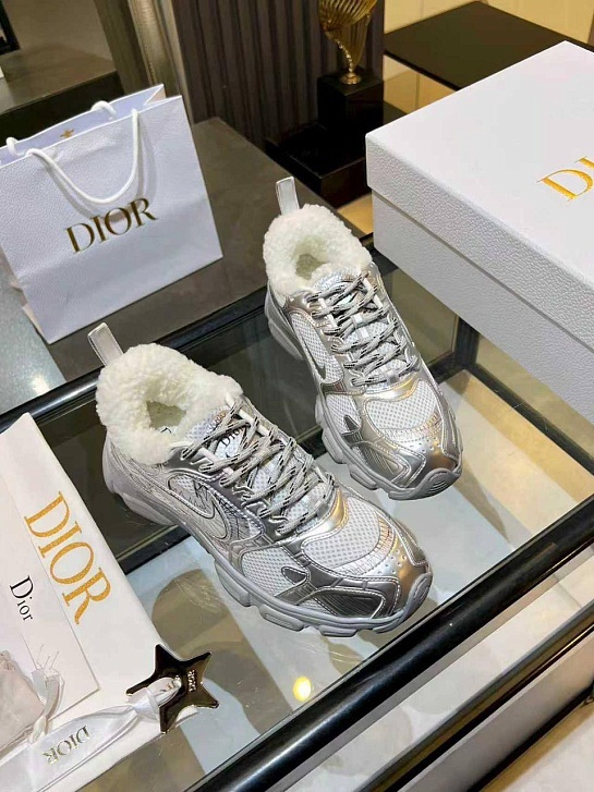 Женские кожаные кроссовки с мехом Dior Chrono Premium