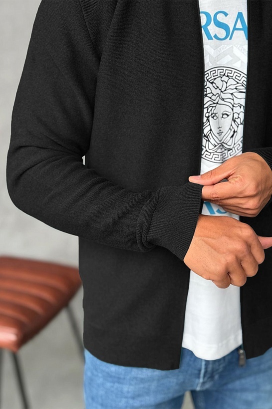 Чёрная кофта на молнии Hugo Boss logo-embroidered