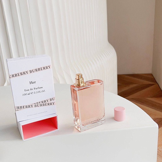 Парфюмерная вода Burberry Her (100 мл)   