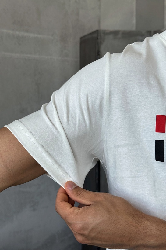 Мужская белая футболка Hugo Boss