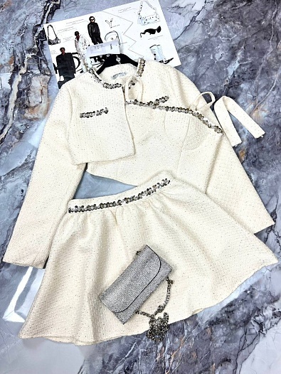 Белый женский костюм тройка Chanel   