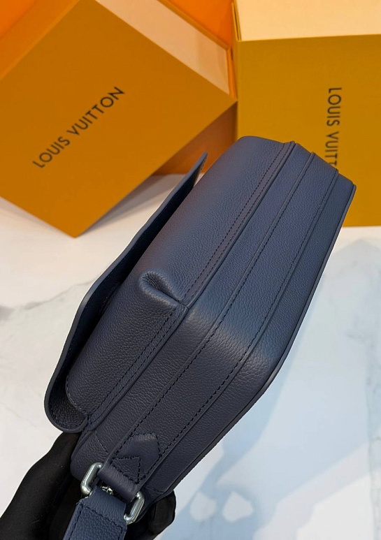 Кожаная сумка Louis Vuitton Boarding Messenger premium 24x18x9 см
