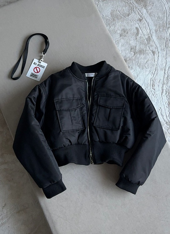 Женский бомбер Max Mara чёрного цвета