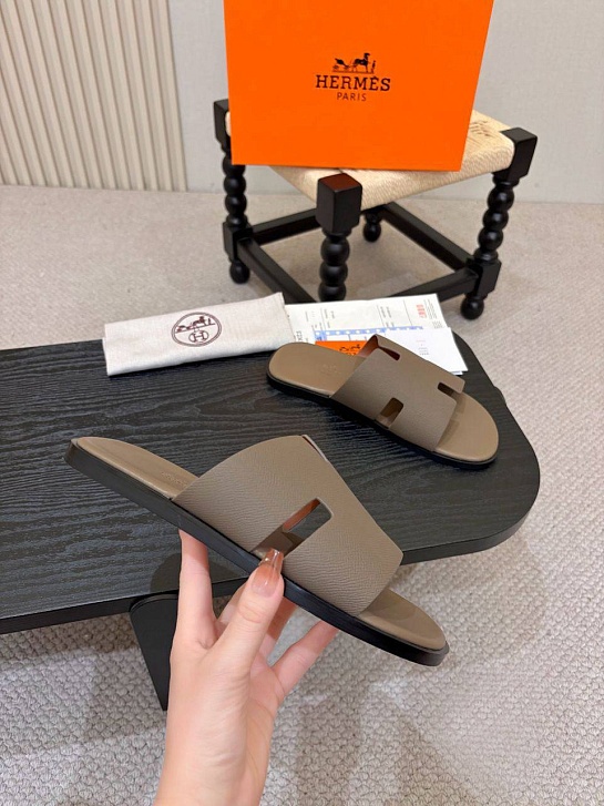 Мужские шлёпанцы Hermes Izmir